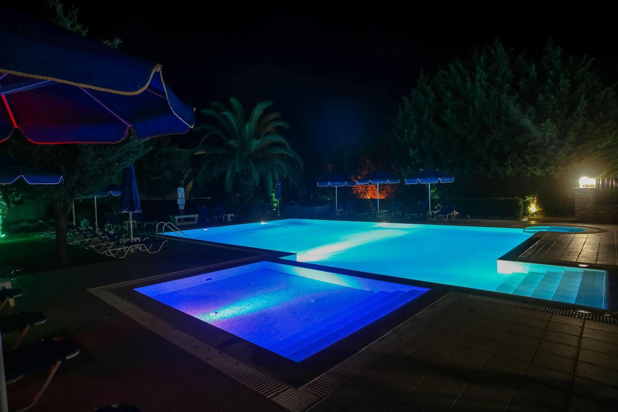 Francisco Beach Hotel Agios Andreas  Exterior photo
